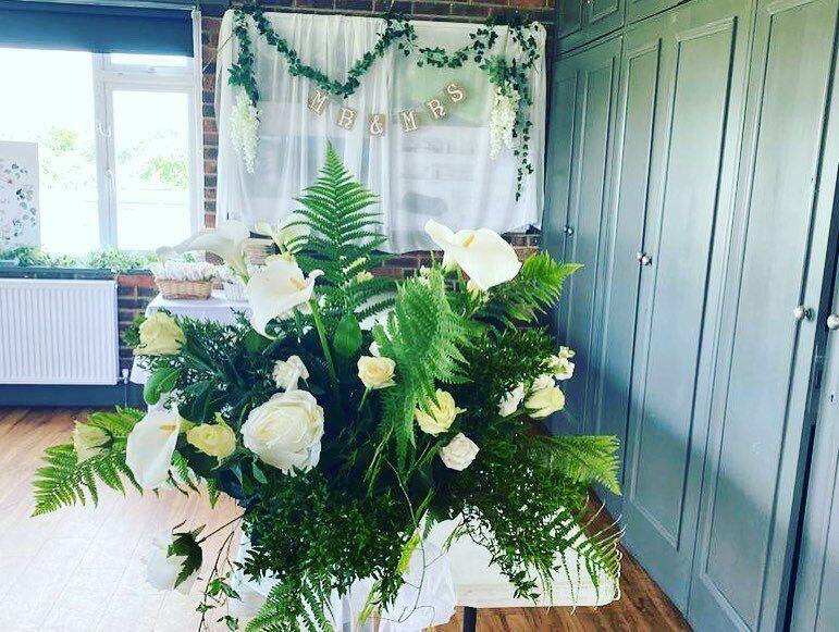 Baby shower with greenery decor